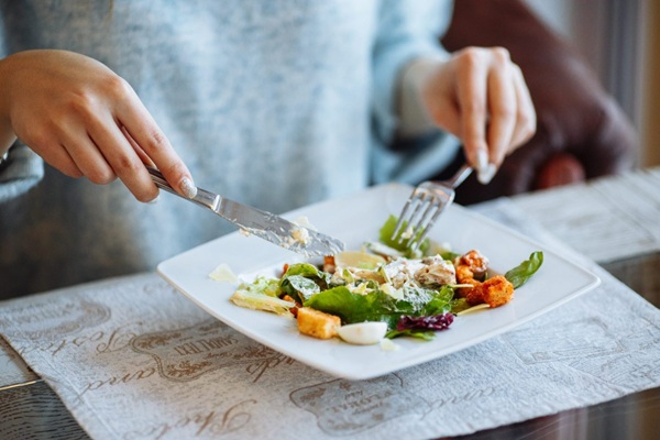 Thực hiện quy tắc ăn ngược giúp ổn định đường huyết hiệu quả